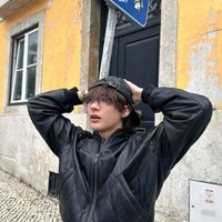 may (@_antonmeu) 's Twitter Profile