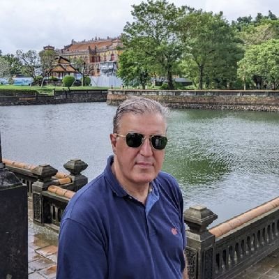 ArfaieKhashayar's profile picture. 