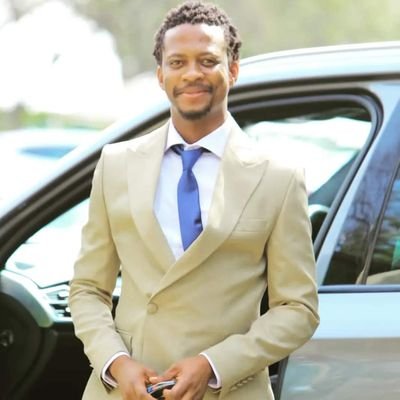 Qualified Paralegal 》 Fighter 》 Start-up Founder @RunUrbanKnights 》 Student @unisa 📚 》 Pan-African 》 Jazziest 》 Brand Ambassador @TheRoastCo 》 Motswana 🇧🇼