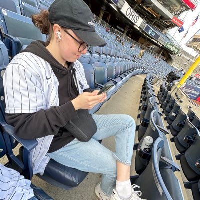 dapnescoot's profile picture. 