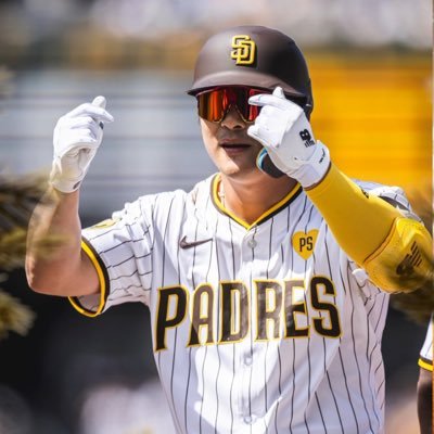 Stan account for the greatest Korean player in the history of the MLB / #LetsGoPadres / #HereWeGo / #NFLTwitter / 🇲🇽 / Asexual /