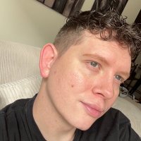Chan (@chandlerolltide) Twitter profile photo