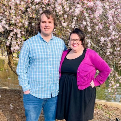 Christ follower. Aunt Ah Ah. professional photographer. coffee addict. animal lover. beach bum. Ben💕.