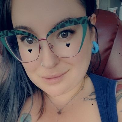 Switchy Goddess • Heavenly Curves • Get Lost in Me • Pay to Play 😘🖤🌈🇨🇦
OF Kourtney_Echo 

@Stretchypeach 💙💙🩵🩵