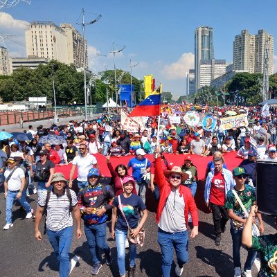 Soldado de la Patria, haciendo Justicia Social en Tierra Venezolana ...  Por nuestro derecho a ser Libres, Nacimos con Chávez y seguimos con Nicolás