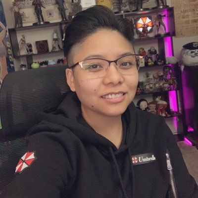 Twitch Affiliate | YouTube Partner | Horror Streamer | Cosplayer | Resident Evil & Beyblade enjoyer | Bi & Genderqueer | She/They | https://t.co/Ob0d3YiC2u