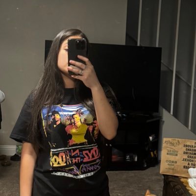 Angie_g0303's profile picture. 