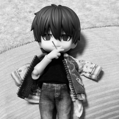 昭和生まれの成人です。人形好き。漫画好き。ゲーム好き。色々嗜みます。 悪即斬。疑わしきフォローはブロックさせていただきます。