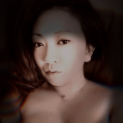 thtsoravenscrft's profile picture. ‘let me be something every minute of every hour of my life.’