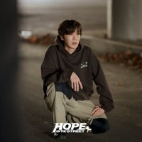 HopeRightHere! 🌟🕺(@chr_teamVHOPE) 's Twitter Profile Photo