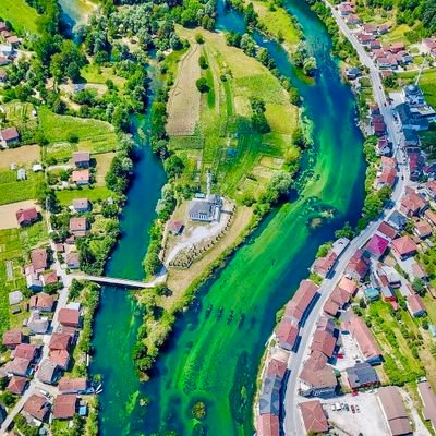 AK_39180148's profile picture. .