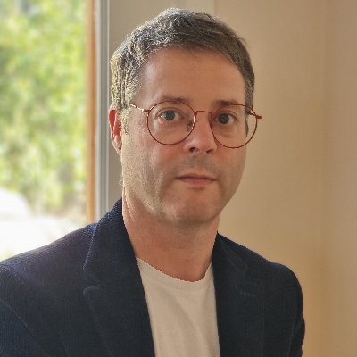 AshJCarmichael's profile picture. 