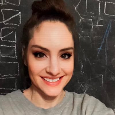 thechicagomom's profile picture. That mom, https://t.co/Zdv3ksUxSm She's a lil' bit Mitch Hedberg meets Marry Poppins, impractically perfect in how we help U $ave MORE All ways.