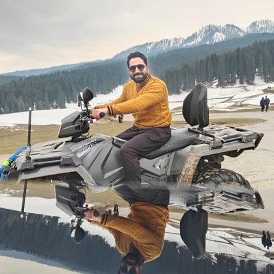 dr_yo_kale_mbbs's profile picture. psychiatrist with a real crazy mind ..... ;)