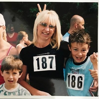 Lynne5064's profile picture. Business owner, keen hiker and passionate about green spaces and it’s affect on our health