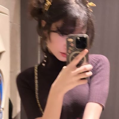 ternzf's profile picture. ∆