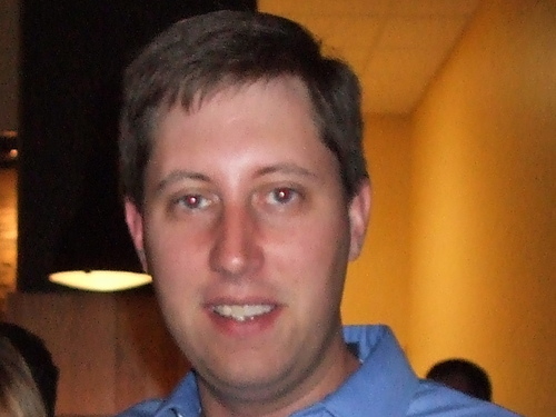 Father of 2.  Fan of KU sports and craft beer.