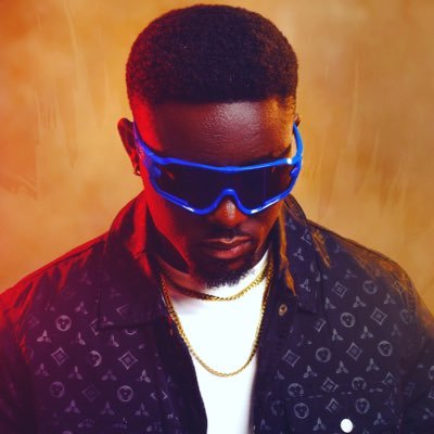 Jayfreshdvocal1's profile picture. | Musician IG@jayfreshdvocal1   OWO  IS OUT.. #UNSIGNED.