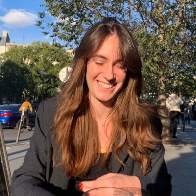 Journaliste médias pour @LaCroix / en jaune et vert les soirs de match / aussi j’essaie de migrer chez les papillonneurs https://t.co/d6nnRjTxY2