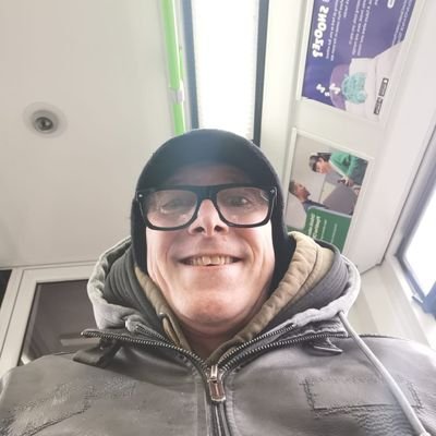 Retired man from London  54years  looking for a passionate woman to be with