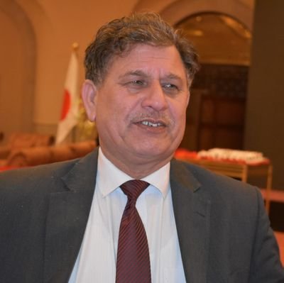 Advocate at Islamabad Bar, political analyst. Social democrat. Following does not mean endorsing views. Same applies to likes and retweets.