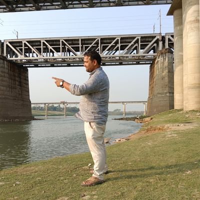 Political (^^). जिनका #दिल सच्चा होता है ना,
अक्सर उन्हीं की #किस्मत खराब होता है