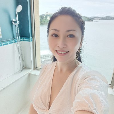 無聊人妻正在X嘗試行使香港居民無法享有的言論自由、發布淫褻及不雅物品的自由