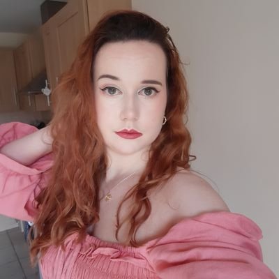 'Charlotte, look at the ball sack'
🍒 just trying my best
🌸 she/her