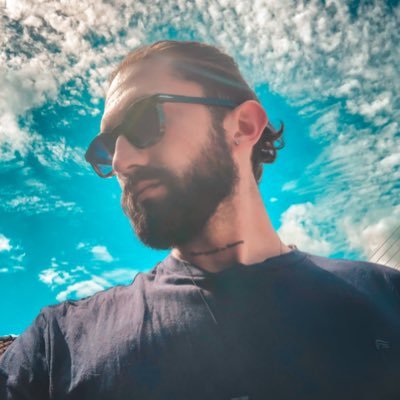 cavilhoso_'s profile picture. Love and Truth