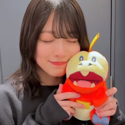妄ツイ集→https://t.co/ZkxcQQlJss シリーズ→ #いつきみ愛 #しぃらーめん #おば夏鈴 #さくひなの妄ツイ　　　⚠️全てフィクションです。実在する本人とは一切関係ありません。