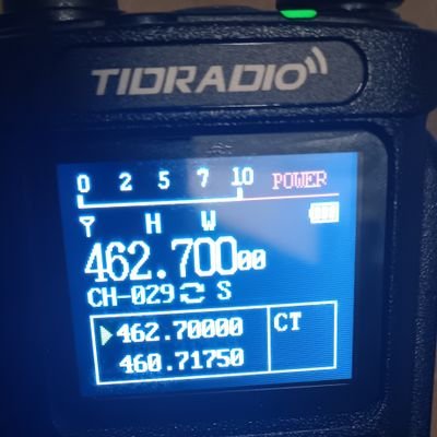Certified SKYWARN SPOTTER, radar tech and photographer for the NWS in Gray Maine. Cover weather in New Hampshire and Maine. GMRS LICENSED WSAE510