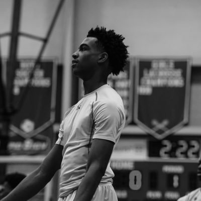 Zachely Arrey Profile