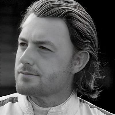 26

- Senior Fraud Administrator @charlestyrwhitt 👔
- Former Customer Experience Manager @f1arcade 🏎️
- Simulator Racing Driver 🏁
- 4 Wheel MotorSport Nut