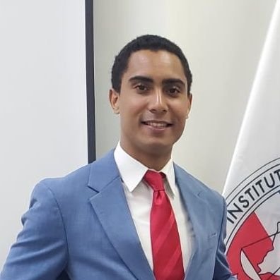 Dominicano 🇩🇴
CPA 📊 | MBA to be 👨‍💼
Políglota 🇪🇸🇺🇸🇧🇷🇩🇪
Locutor 🎤
Travel enthusiast 🌎⛰️🚶
Todo tiene su tiempo... Eclesiastés 3:1-15 📖