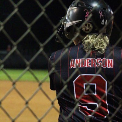 2025 MIF/3B/FL Thunderbolts Breadmore/LaBelle High Varsity 3.8/4.4 GPA🥎 God is good all the time! Email emorie_anderson44@yahoo.com NCAA 2201421403