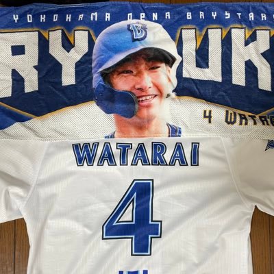 産まれてからずっとベイスターズファン⭐️無言フォローごめんなさい🙇‍♂️無言フォロー歓迎㊗️インスタもあります😆横浜市私立野球部⚾️元俳優🐣不快なツイートは基本無いように気をつけてます👍たまにピリ辛投稿は許してね🤣男女問わず仲良くしたいです🙏ちいかわ好き😊2023年現地7勝1敗 2024年1勝