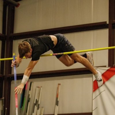 Pole vaulter for The Colony HS - Current PR 13’6 - BW: 165 - Weighted GPA: 4.72 - Email: cannon2007@icloud.com