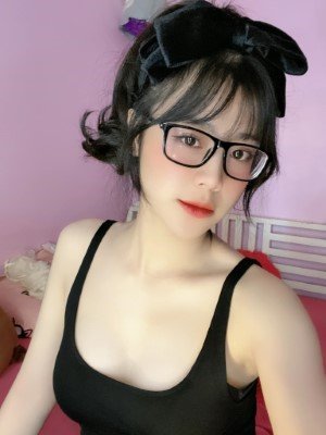 ArielMaran58074's profile picture. 