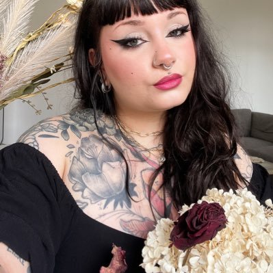méchante lesbienne misandre • tattoo + makeup 🌚