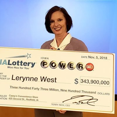 I am Lerynne West 51 Year Old Iowa helping my followers with $65,000. I am a powerball winner of $343.9 million USD and i am trying to give back to the society