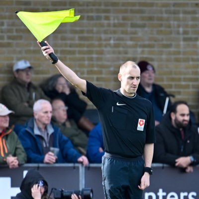 Level 3 - Contributory League Referee & Step 2 Assistant ⚽️🚩 Wellness Coach 🌱Shop below 👇🏻 for results 📈