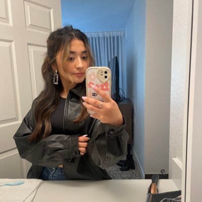 Nancymunozi's profile picture. PSU M’Ed  | 24