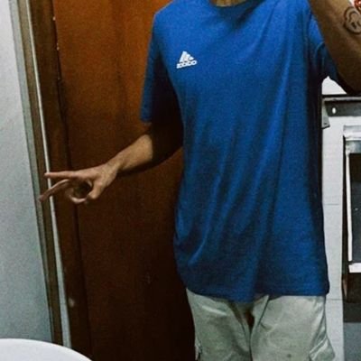 Rafa_Kts's profile picture. Só um garoto normal, sendo tudo, menos normal.
lgbtqia+🏳️‍🌈
Aries ♈️