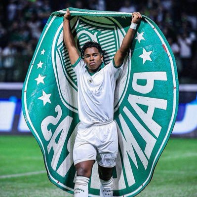 falo sobre tudo. ATÉ de Palmeiras.
