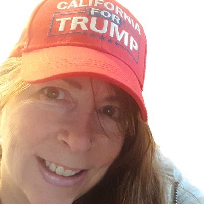 Proud USAF Veteran (medical corps), Artist, Thai Food Addict, Married to another USAF Vet c. 1986 #MAGA MAGA MAGA MAGA Dear God, PLEASE MAGA!!