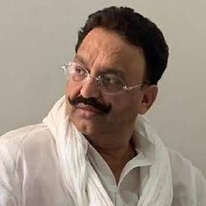 ये मत पूछना, पहचान कहां तक है तू बदनाम कर,तेरी औकात जहां तक है🚫🚷