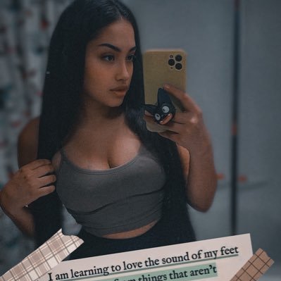 litolesnail's profile picture. 𝑏𝑜𝑜𝑘𝑤𝑜𝑟𝑚 • 𝑙𝑖𝑡𝑒𝑟𝑎𝑡𝑢𝑟𝑒／𝑝𝑜𝑒𝑡𝑟𝑦 • 𝑎𝑟𝑡𝑖𝑠𝑡 ✍︎︎ • 𝐼𝑁𝑇𝑃