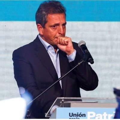 albertafernandz's profile picture. hola soy sergio y estás viendo disney channel