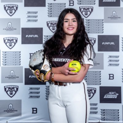 @BonniesSoftball #3 - 2x Player of the Year - Bedford - Team USA HPP U17 select - NE Fusion Gold Rivera