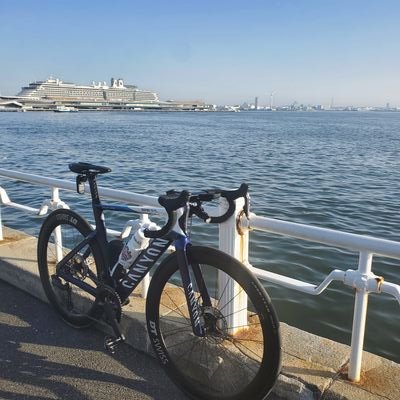 自転車が好き。朝活が好き。
自転車から見える良い景色や気付きをポストしています。

#ロードバイク
#朝活
#canyon aeroad
#ゆるぽた